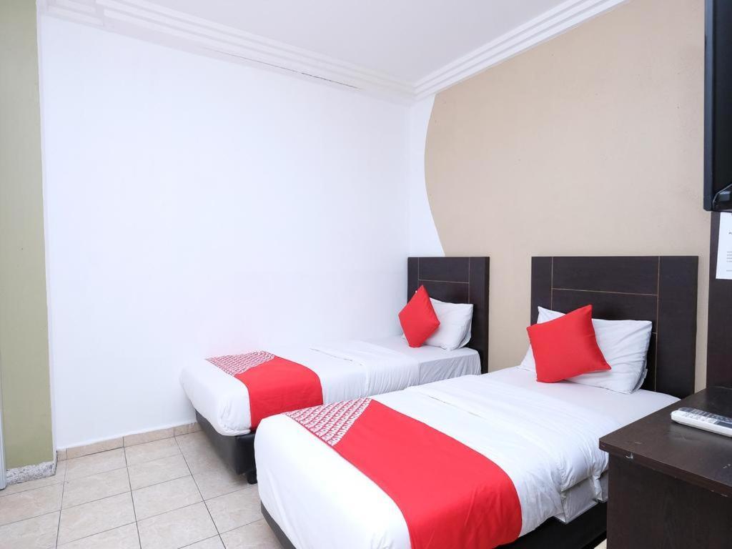 Mrj Hotel Wakaf Che Yeh 2 Kota Bharu Buitenkant foto