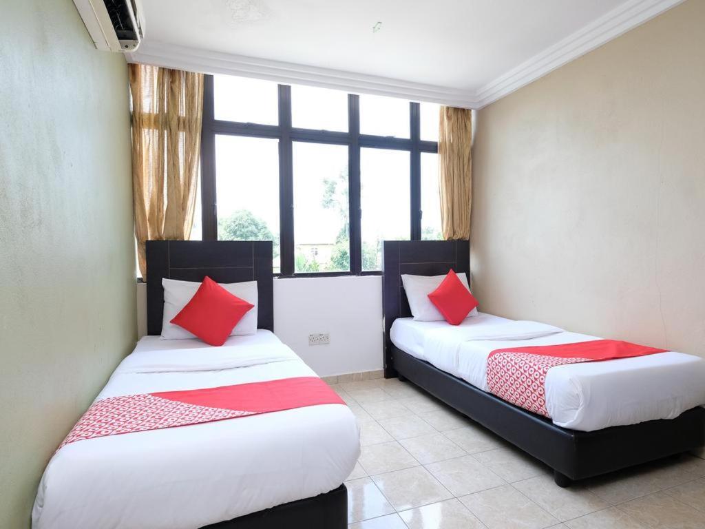 Mrj Hotel Wakaf Che Yeh 2 Kota Bharu Buitenkant foto