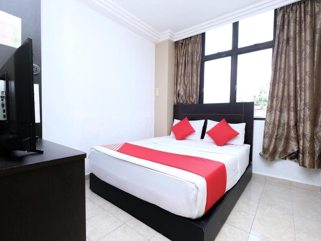 Mrj Hotel Wakaf Che Yeh 2 Kota Bharu Buitenkant foto